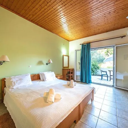 Acapulco Seaside Pool Bar And *