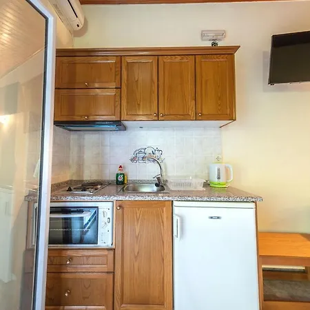 Acapulco Seaside Pool Bar And Διαμέρισμα Παλαιοκαστρίτσα